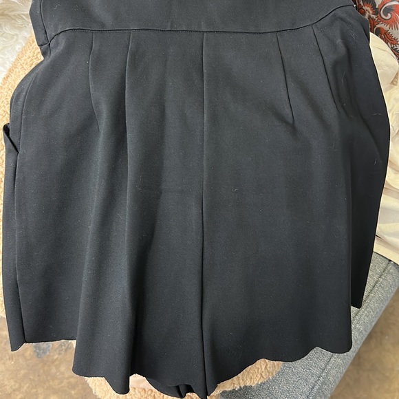 Cooperative Black Scalloped Strapless Romper - Picture 5 of 5